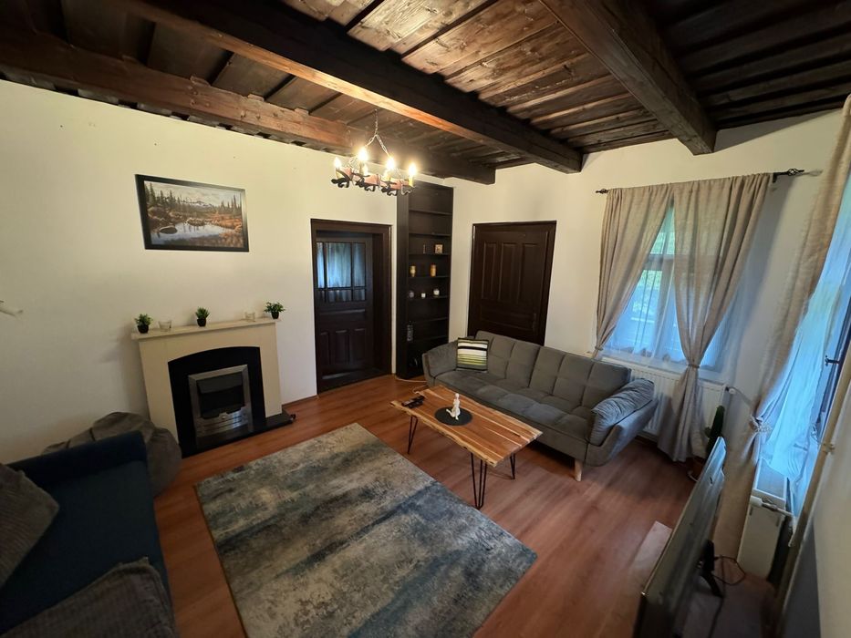 Cabana de inchiriat judetul Cluj 8 persoane(Libera de Paste)