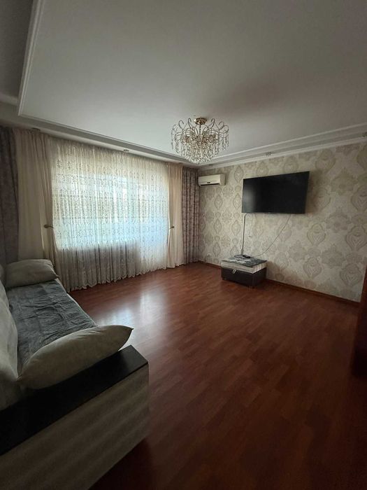 Продам 4-х комнатную квартиру