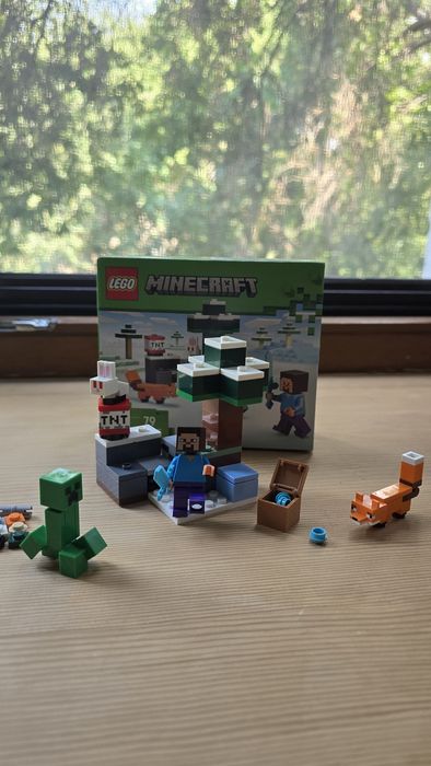 Lego Minecraft Steve's Adventure