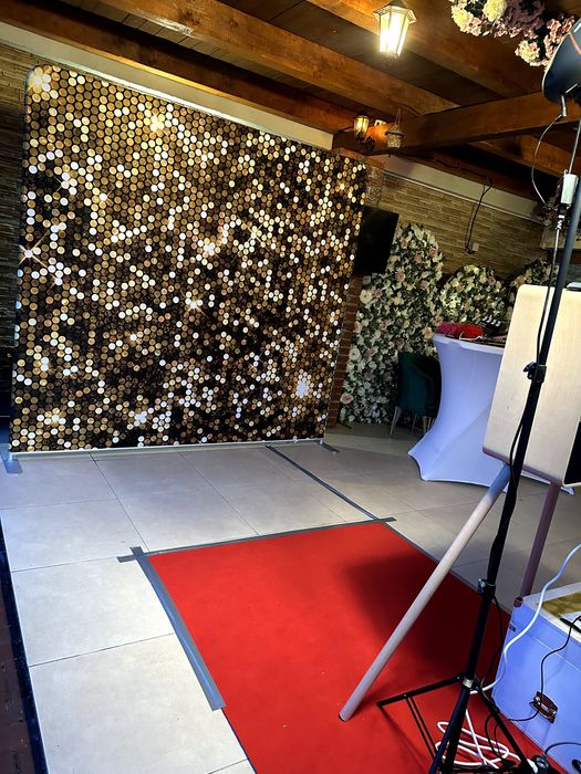 Photobooth Râmnicu Vâlcea Cabina Foto Evenimente Oglindă Foto Premium