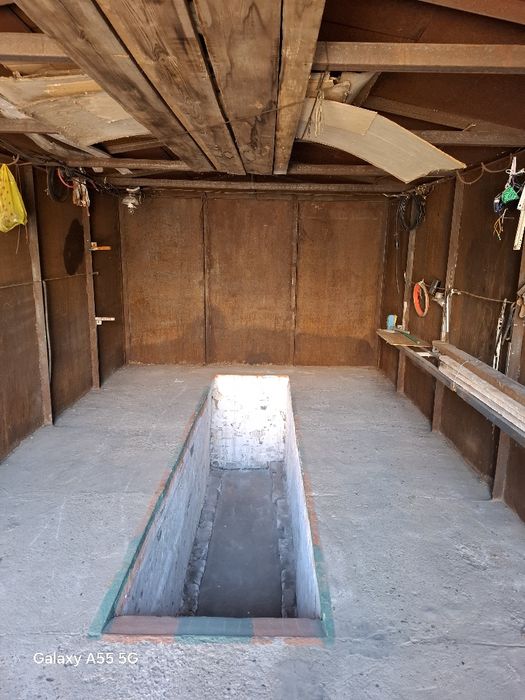 Продам металлический гараж