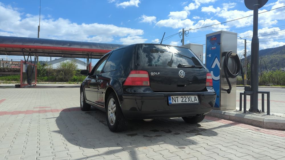 Vând Golf Mk4 cu apucături de GTI pe steroizi !