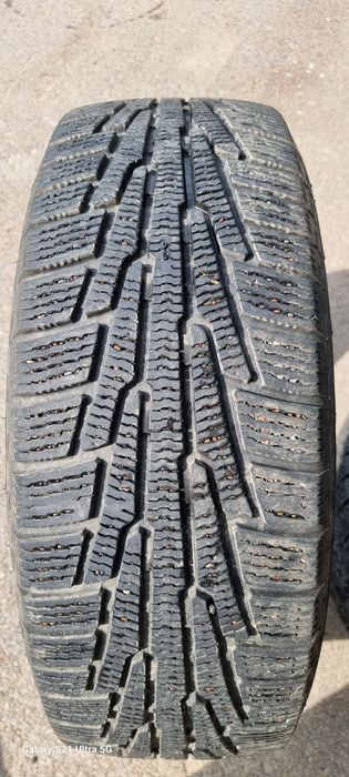 Продам шины на кроссовер