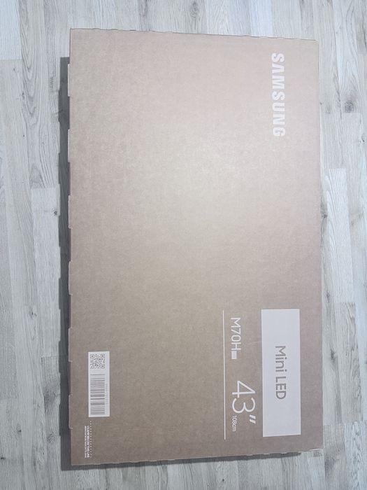 Televizor nou sigilat SAMSUNG MiniLED 43M72H, 108 cm, Smart, 4K Ultra HD, Clasa F (Model 2026)