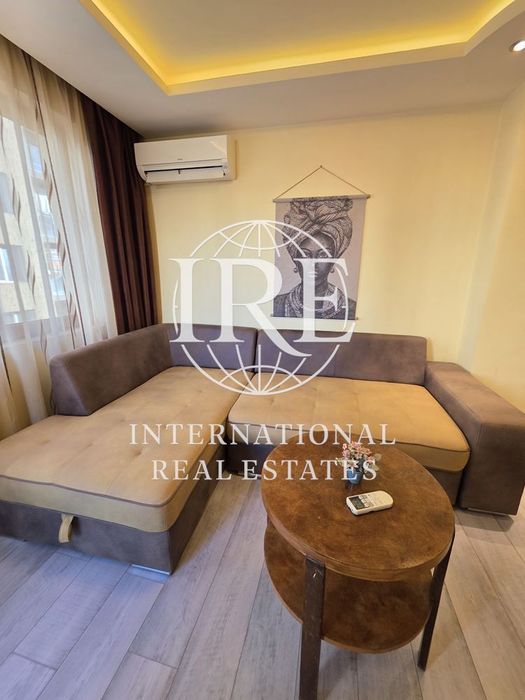 Продава се Тристаен апартамент в Варна, Възраждане 1 - 84 кв.м за 1321 €/кв.м - Снимка #3