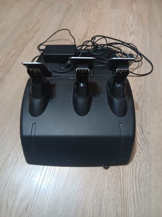 Volan logitech g29 pt pc, ps4, cu pedale