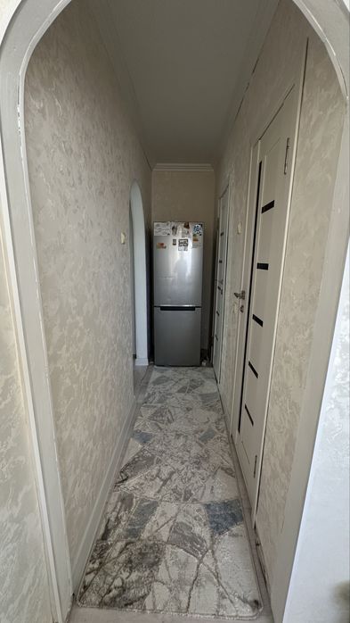 Продам 2х квв. квартиру  Район 11 мкр