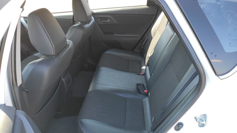 Toyota Auris 2014 Hybrid +GPL