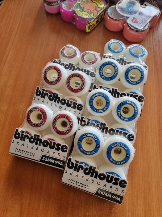 гуми, ролки, колела за скейтборд Birdhouse  54mm/99a 53mm/99a