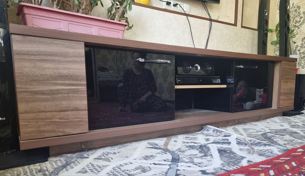 Продаётся Тумба  подставка