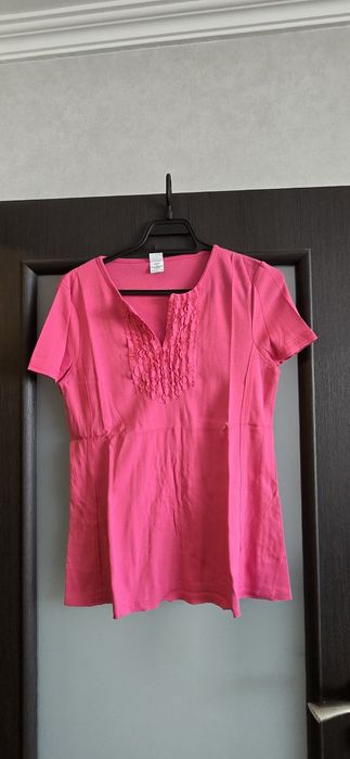 Продавам дамски дрехи на едро