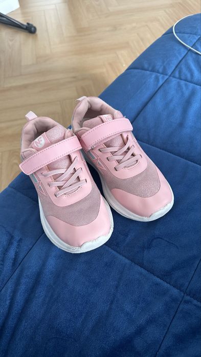 Кроссовки 33 размер