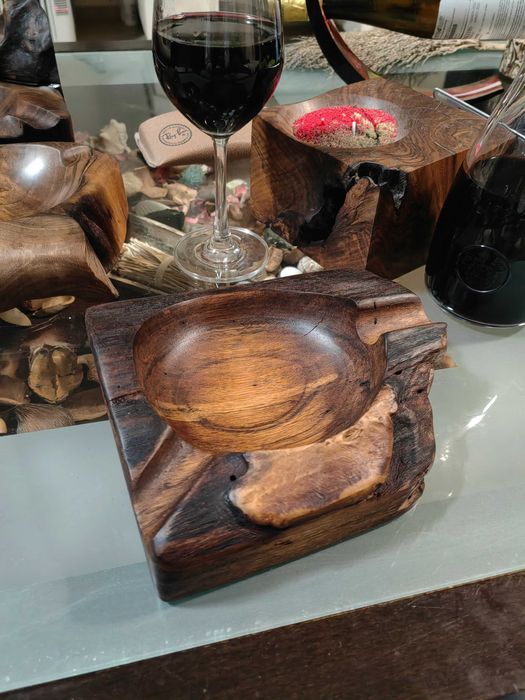 Арт пепелник за пури