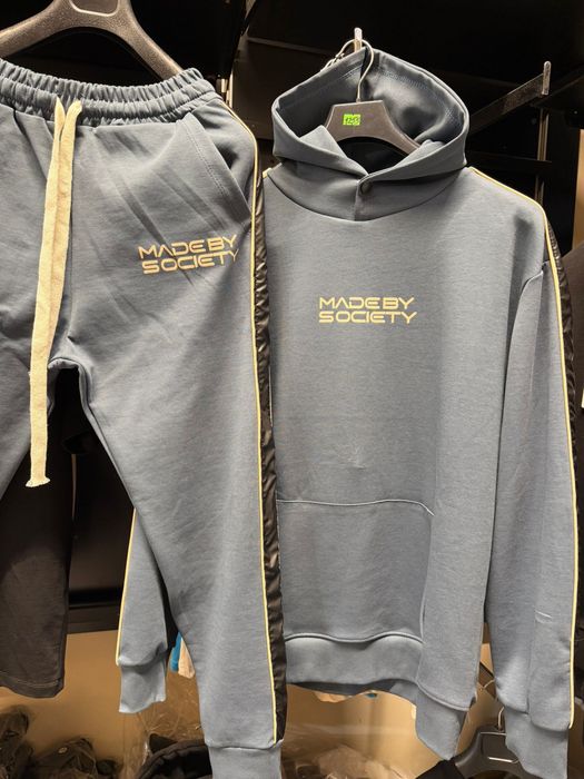 Trening made by society