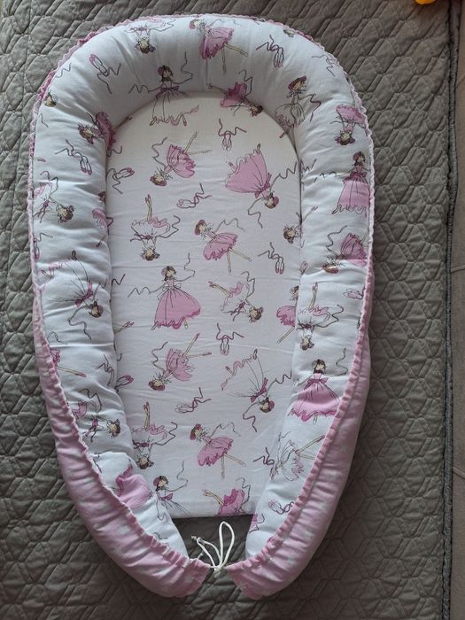 Продам кокон для девочки