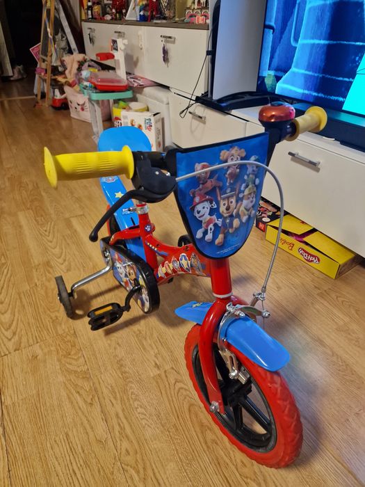 Продавам детско колело PAW PATROL 12"