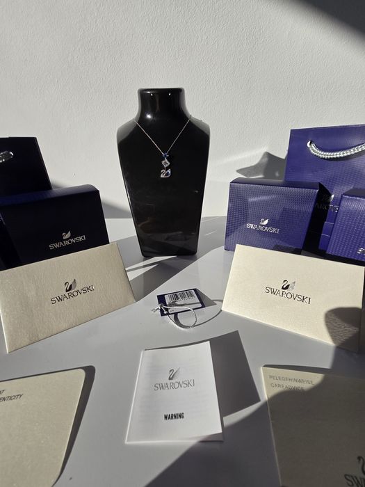 Colier Swarovski Swan Y – Cristal, Elegant & Modern