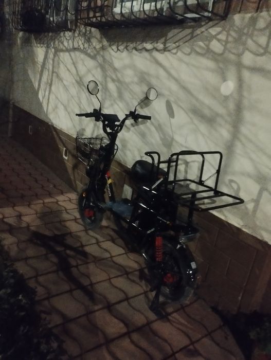 Monstir Elektro drango skutir v5