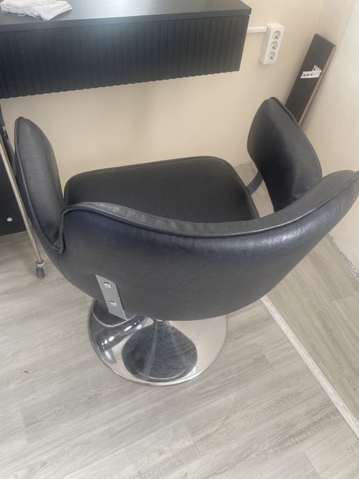 кресло парикмахерское