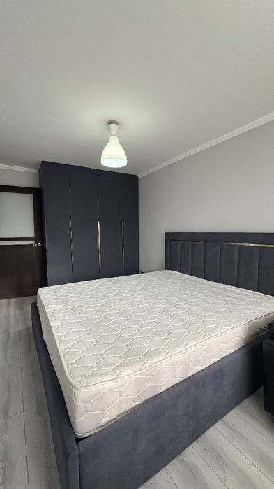 Продам 4х комнатную квартиру