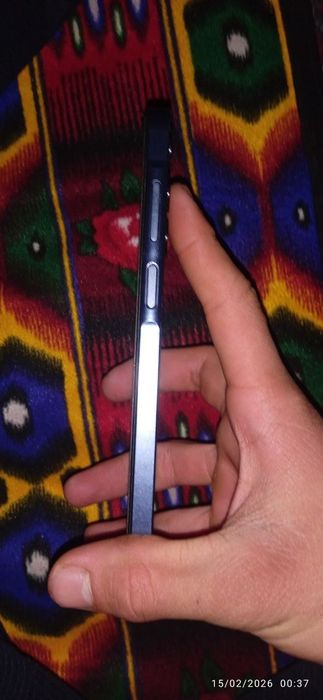 A25 5G sotiladi 9 oy ishlatilgan