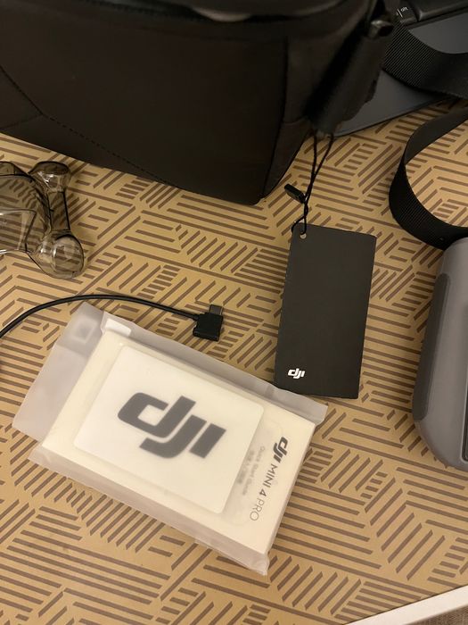 Dji mini 4 pro fly more combo + dji care refresh - 12.02.2027