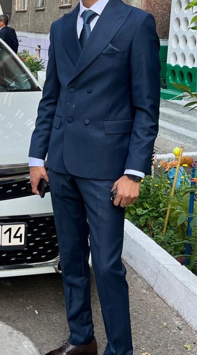 Продам    костюм