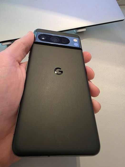 Google Pixel 8 Pro 128GB - stare foarte bună