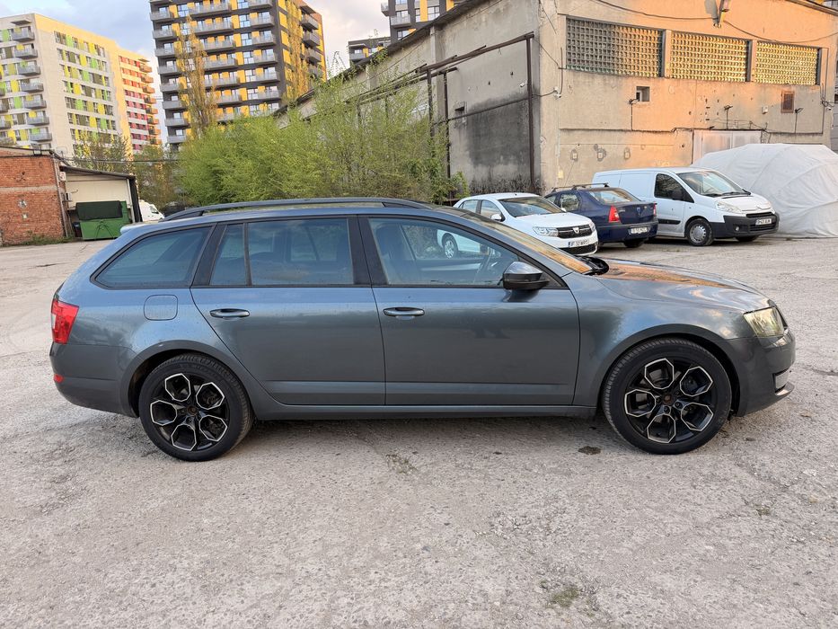 Skoda Octavia, 4x4, DSG, Sonorizare CANTON