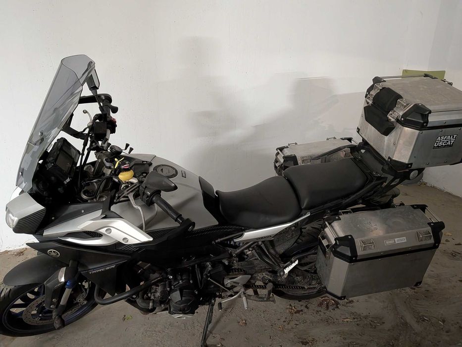 Motocicleta Yamaha Tracer 900 ABS/TC