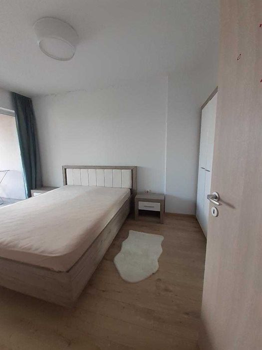 Proprietar închiriez apartament cu 2 camere în Grand Park Residence