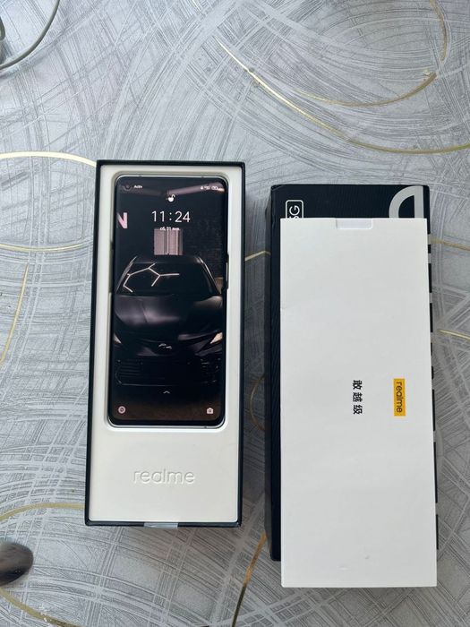 Realme gt explorer master edition  продам
