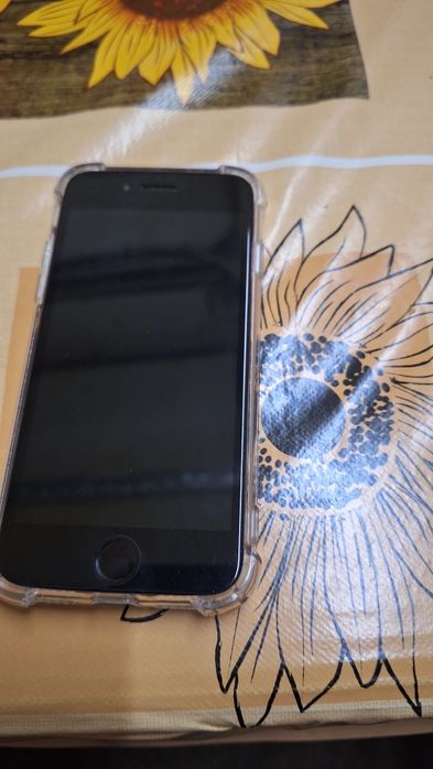 Iphone SE 2020-preț-200 lei