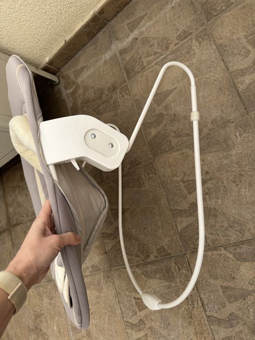 Scaun de masa si bouncer Hauck Alpha