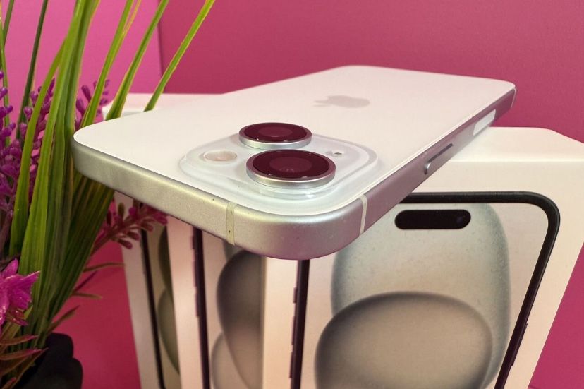 iPhone 15 128GB с гарантией