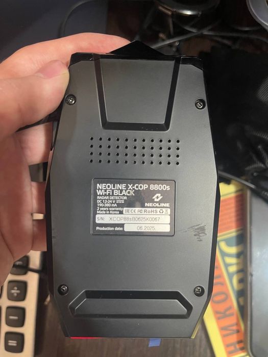 Neoline X-COP 8800s Wi-fi Black в идеальном состоянии.