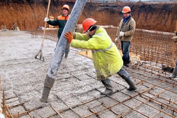 Устройство гидроизоляции на этапе бетонирования. Скупой платит трижды!