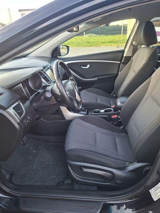 HYUNDAI I 30 GO 1.6 CRDI  Euro 6  Xenon 2019.06