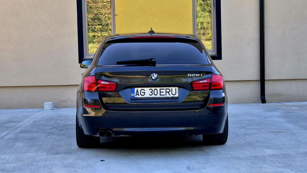 BMW 528i XDrive 245CP