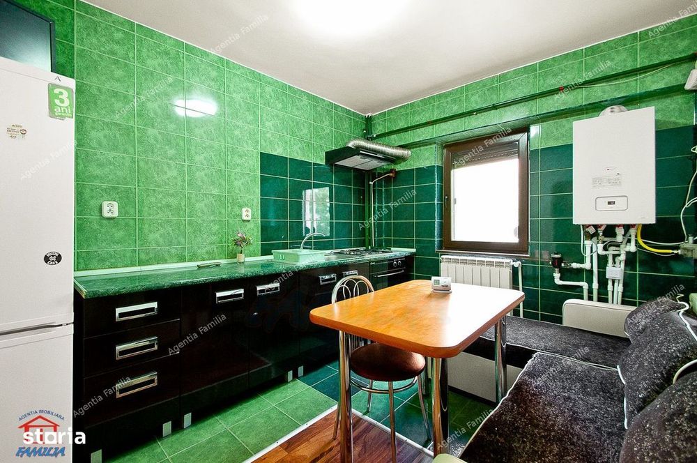 Vanzare apartament cu 2 camere, centru( Egreta, bloc din 90''), parter