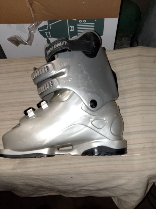 Продам лыжные ботинки мужские