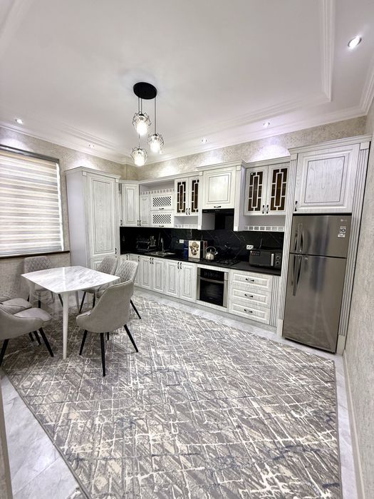 KHAN AHMAD ресторан.Сдаётся 3х комнатная PREMIUM класс