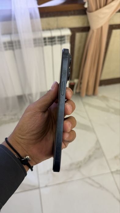 Продам Iphone 15 про макс