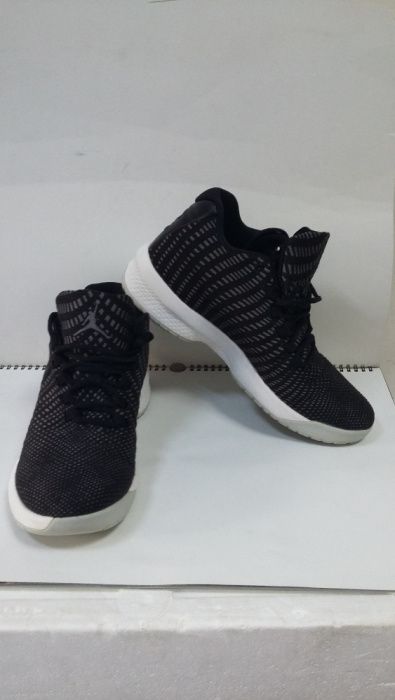 Air Jordan-Много Запазени