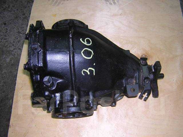 Редуктор 3.06 W124 W202 W210 с приводами
