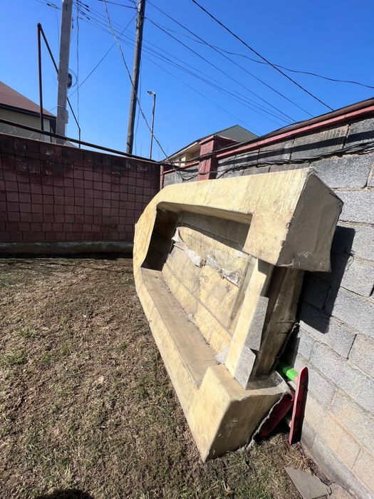 Продам лодку из стекла волокна