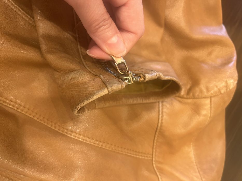 Кожаная куртка Massimo Dutti