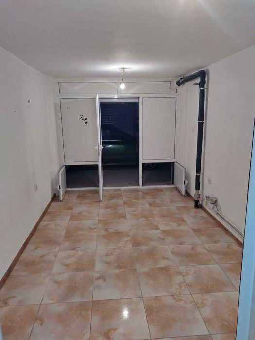 20 кв. м помещение с оборудвана баня, над BILLA 1