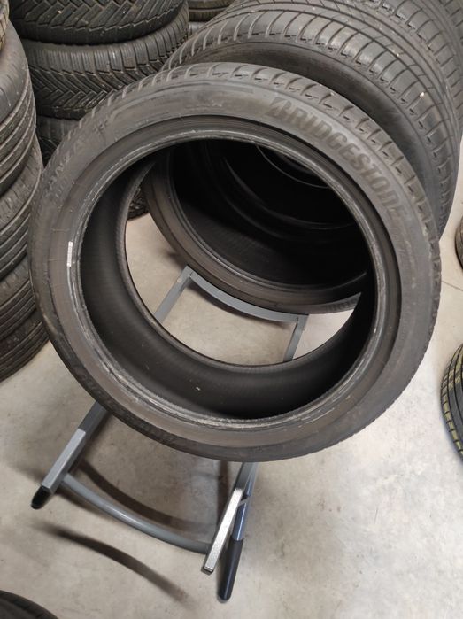 245/40/19 Bridgestone Дот.4724