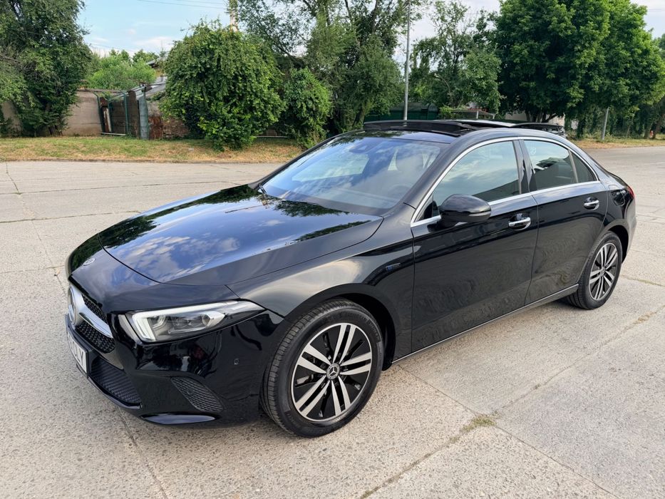Mercedes A Class-A 180d an 2020 -berlina-unic proprietar-automata/panoramic!